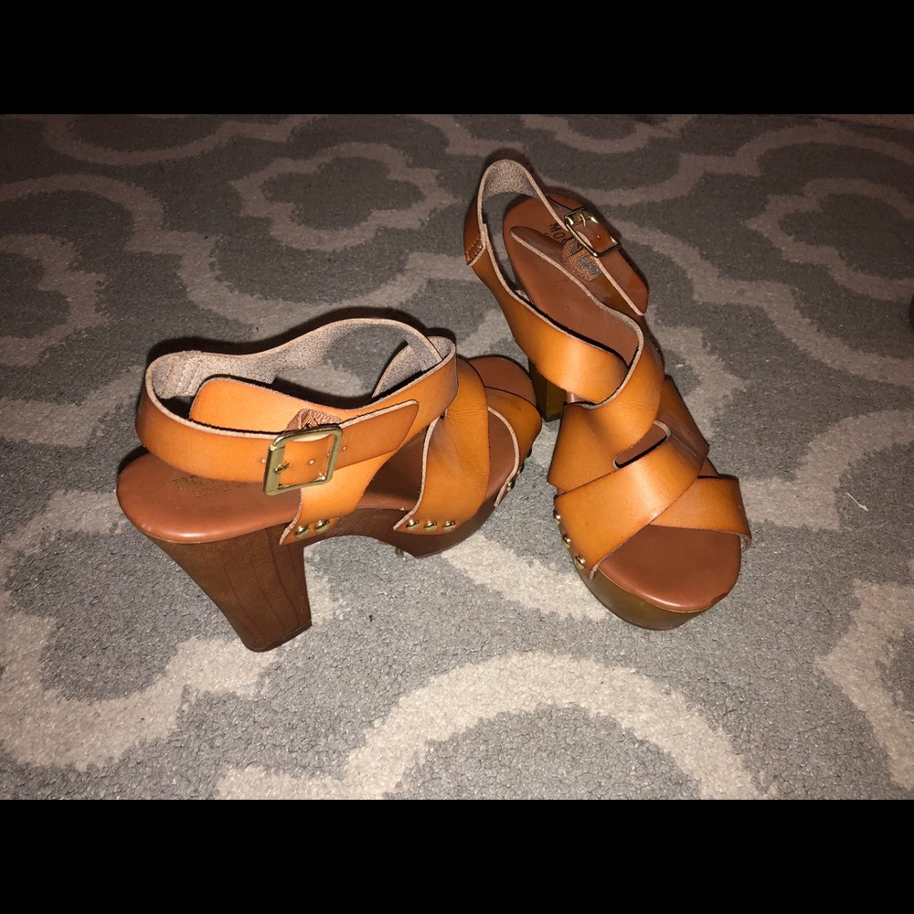 Mossimo heels